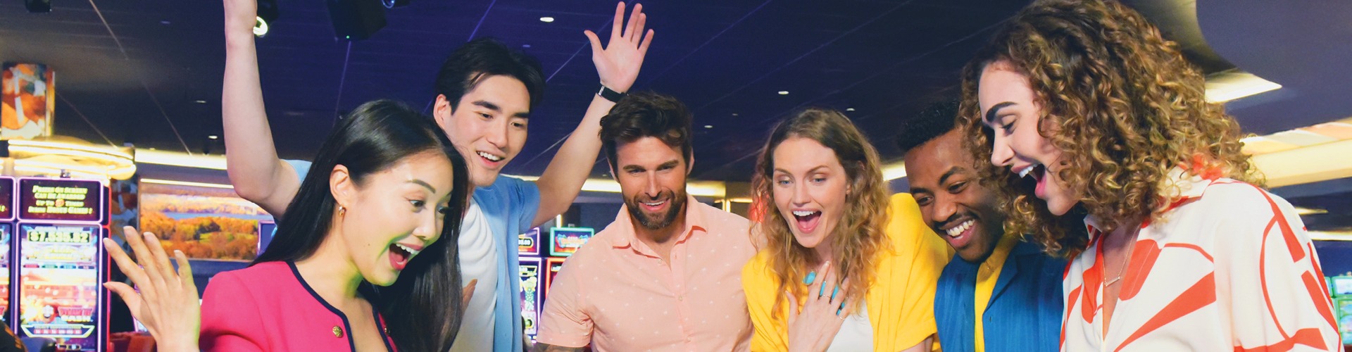 6982 - RW Social and Website Header Refresh_1920 x 500_RWHV_1920 x 500 6 people having fun at the casino